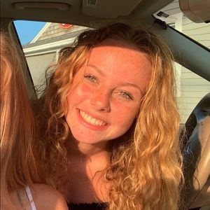 Meet your Posher, Isabella